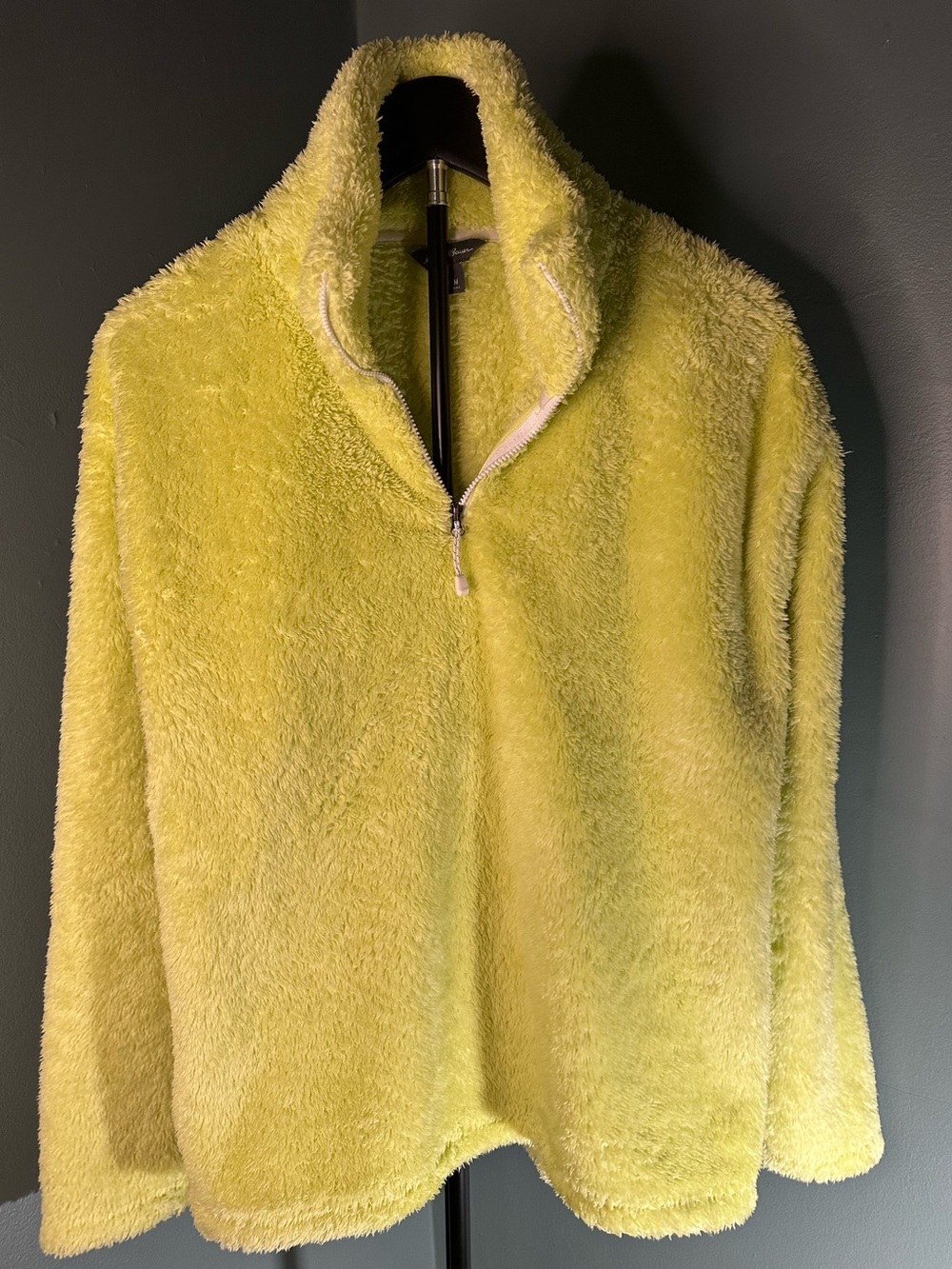 Eddie Bauer Women's Quest 1/4 Zip Fleece Pullover - Cactus Neon